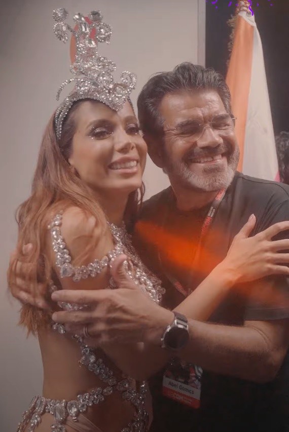 Anitta performing at Sapucaí in February 2024. Artist portrait; not an image from EQUILIBRIVM II.